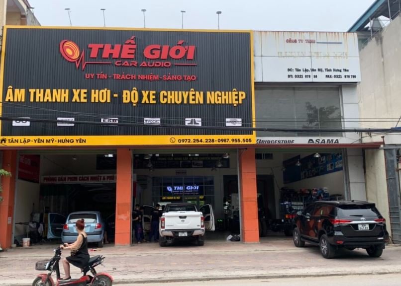 Thế Giới Auto – Cơ sở dán phim cách nhiệt ô tô tại Hưng Yên