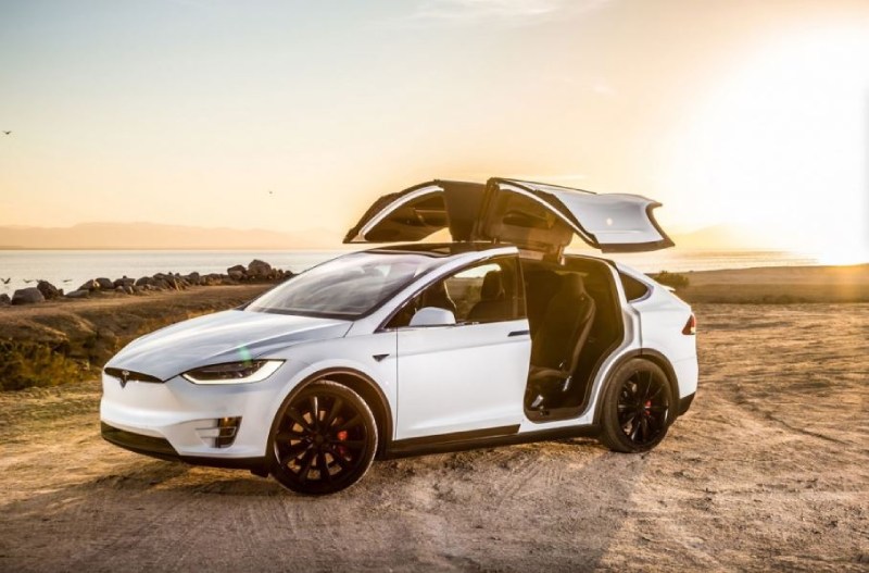 Xe ô tô điện Tesla Model X