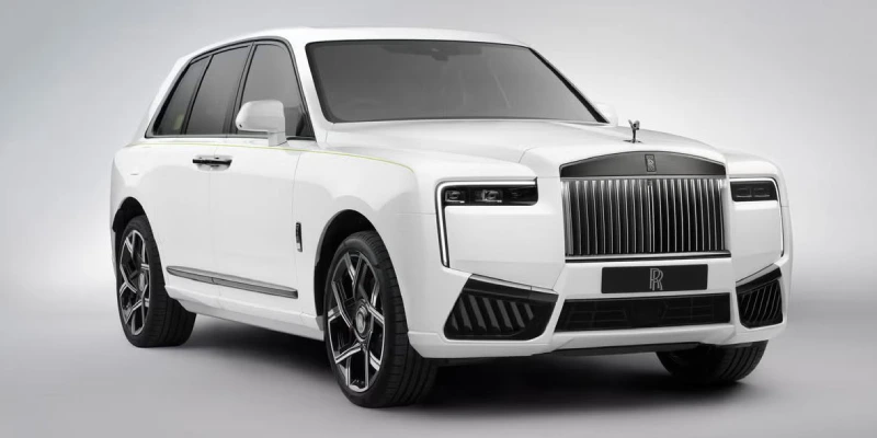 Xe ô tô điện Roll Royce Cullinan Electric