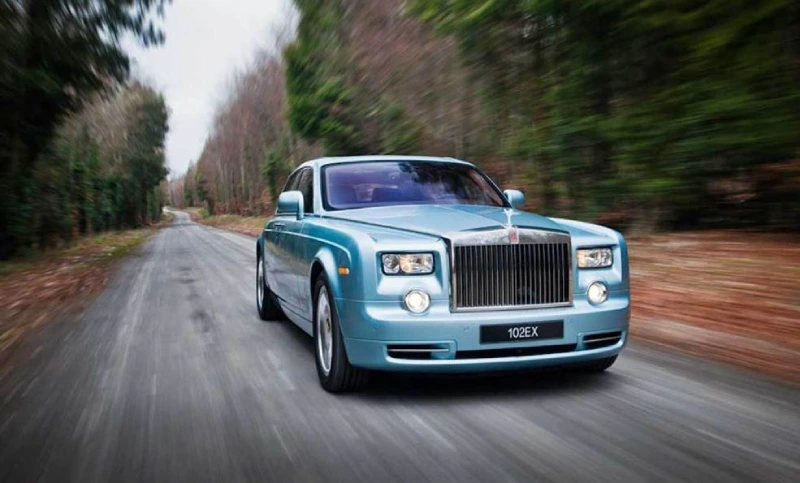 Xe ô tô điện Roll Royce Phantom Electric