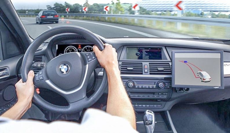 Tiếng kêu "ù ù" khi xe chạy ở tốc độ cao