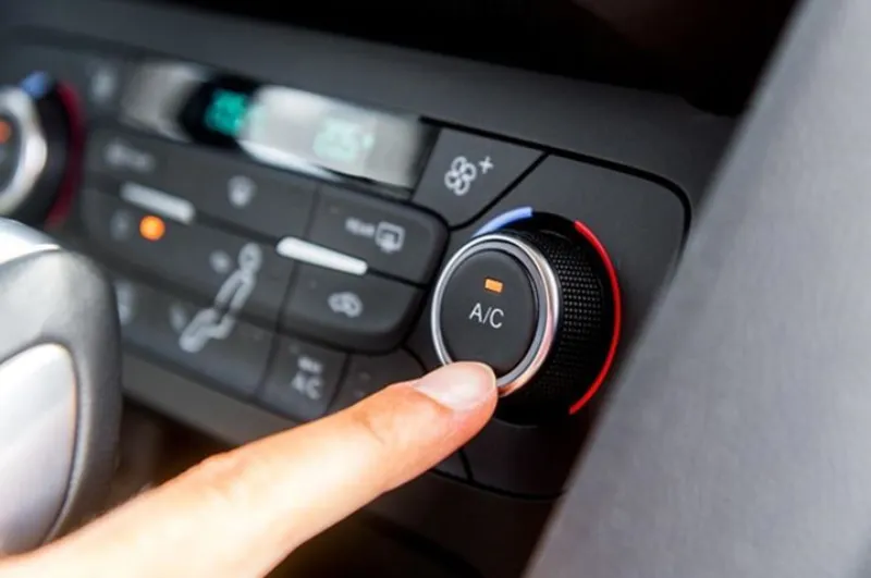 Cách phòng tránh để điều hòa ô tô luôn mát lạnh